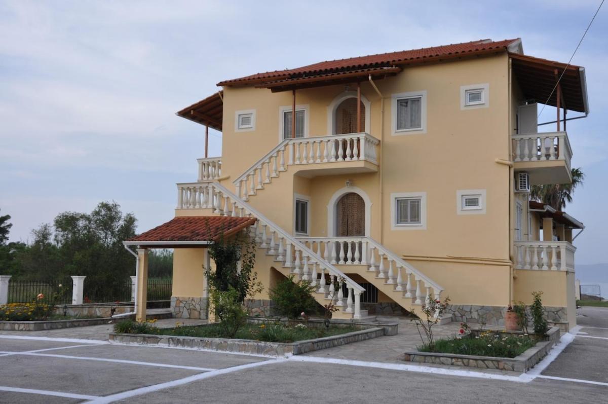 Neptune Apartment