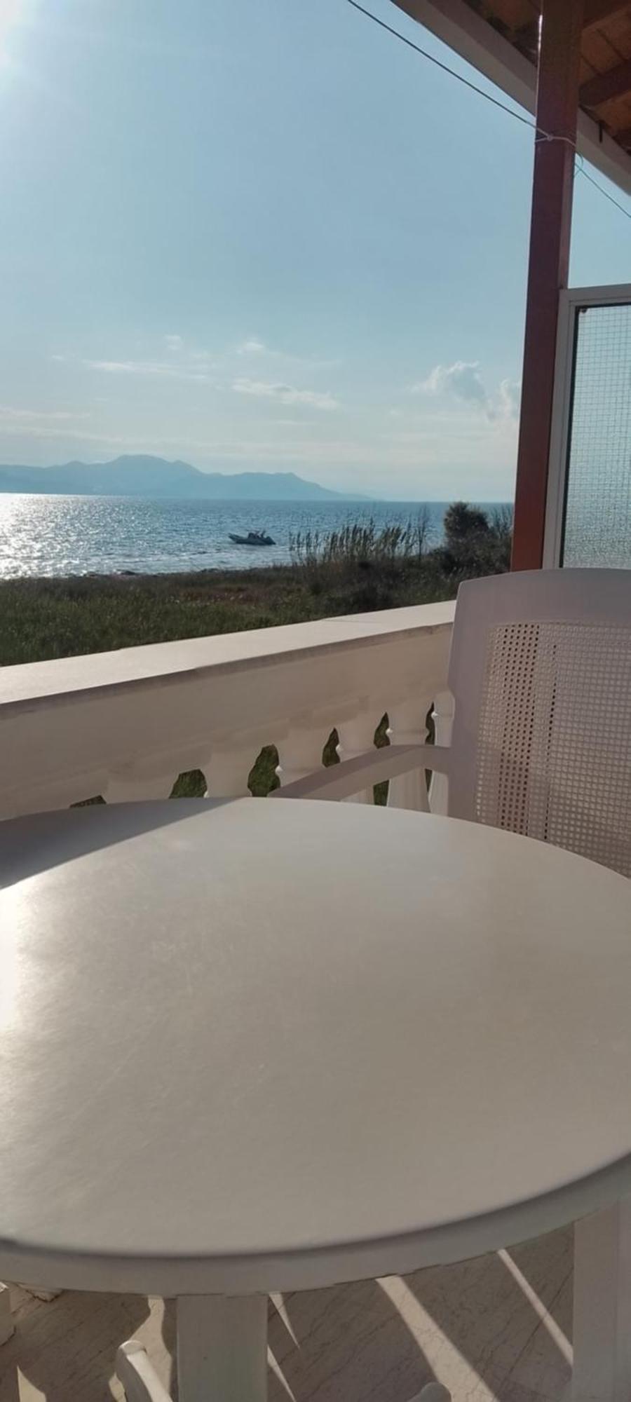 Neptune Apartment *